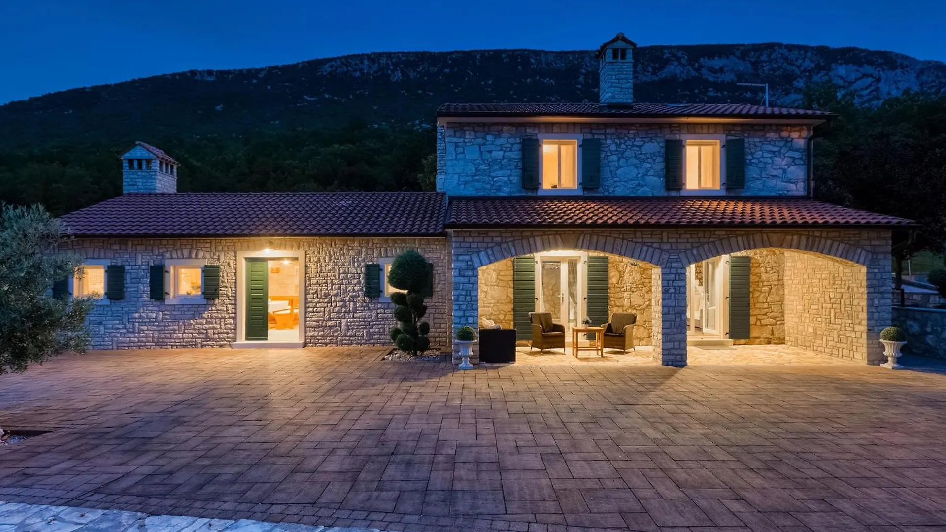 Holiday Home Villa Skavre By Interhome Krsan